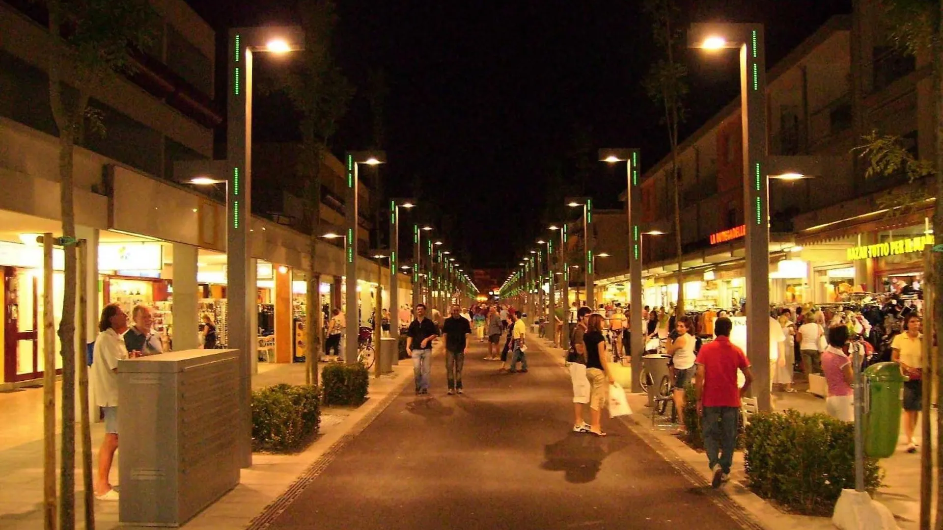 Wonderful Studio Apartment With Terrace Bibione